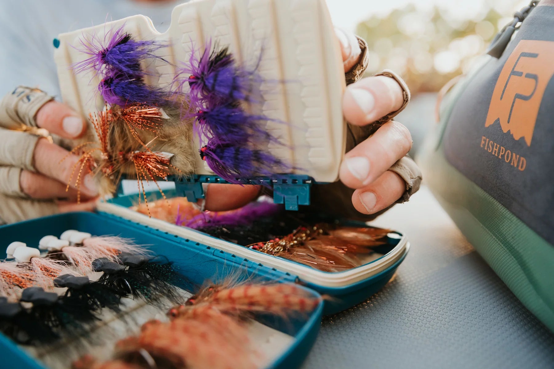 Tacky Pescador Leaflet - Large