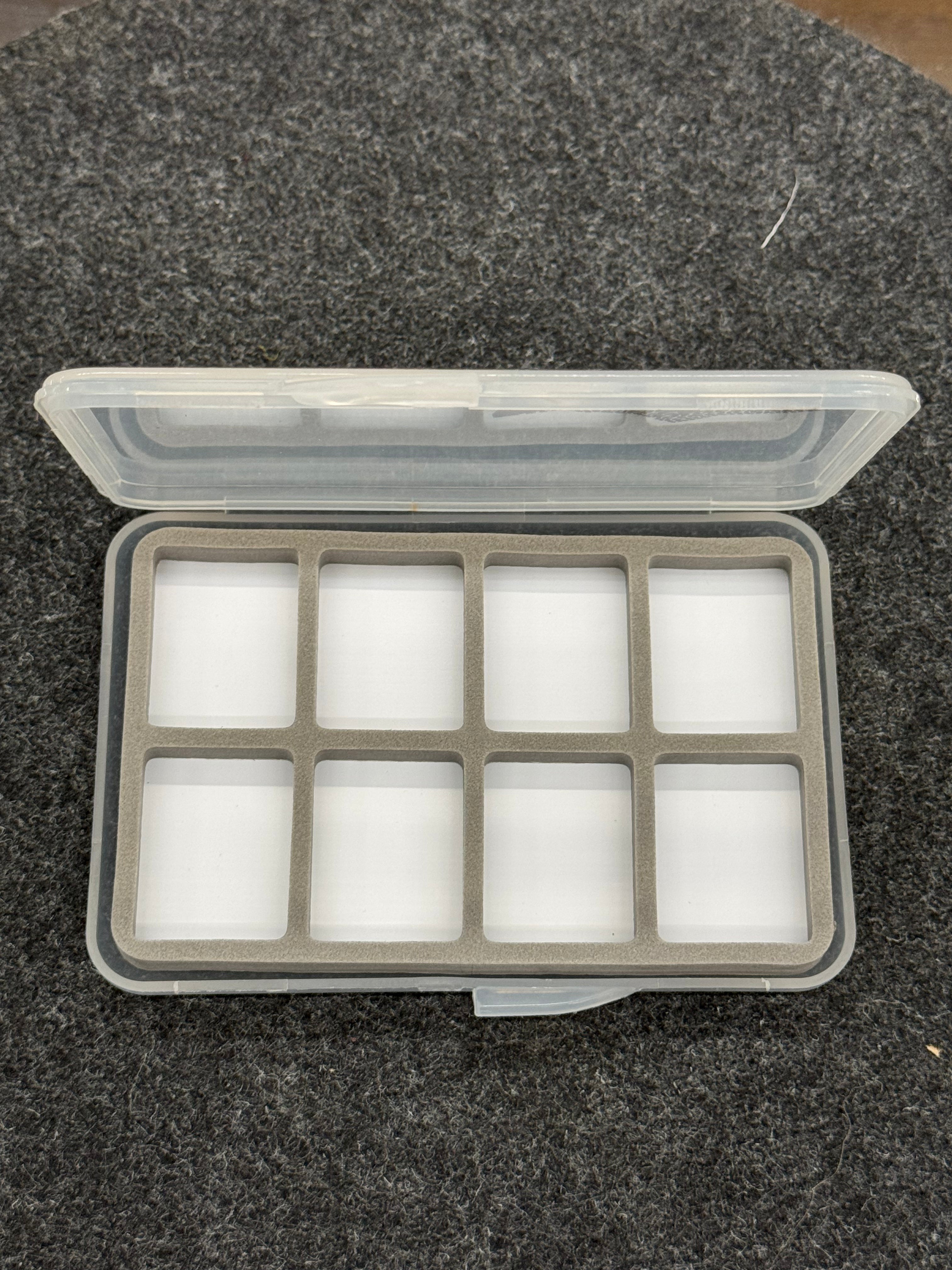 Ultra Slim 8 Compartment Box w/ Magnetic Backer