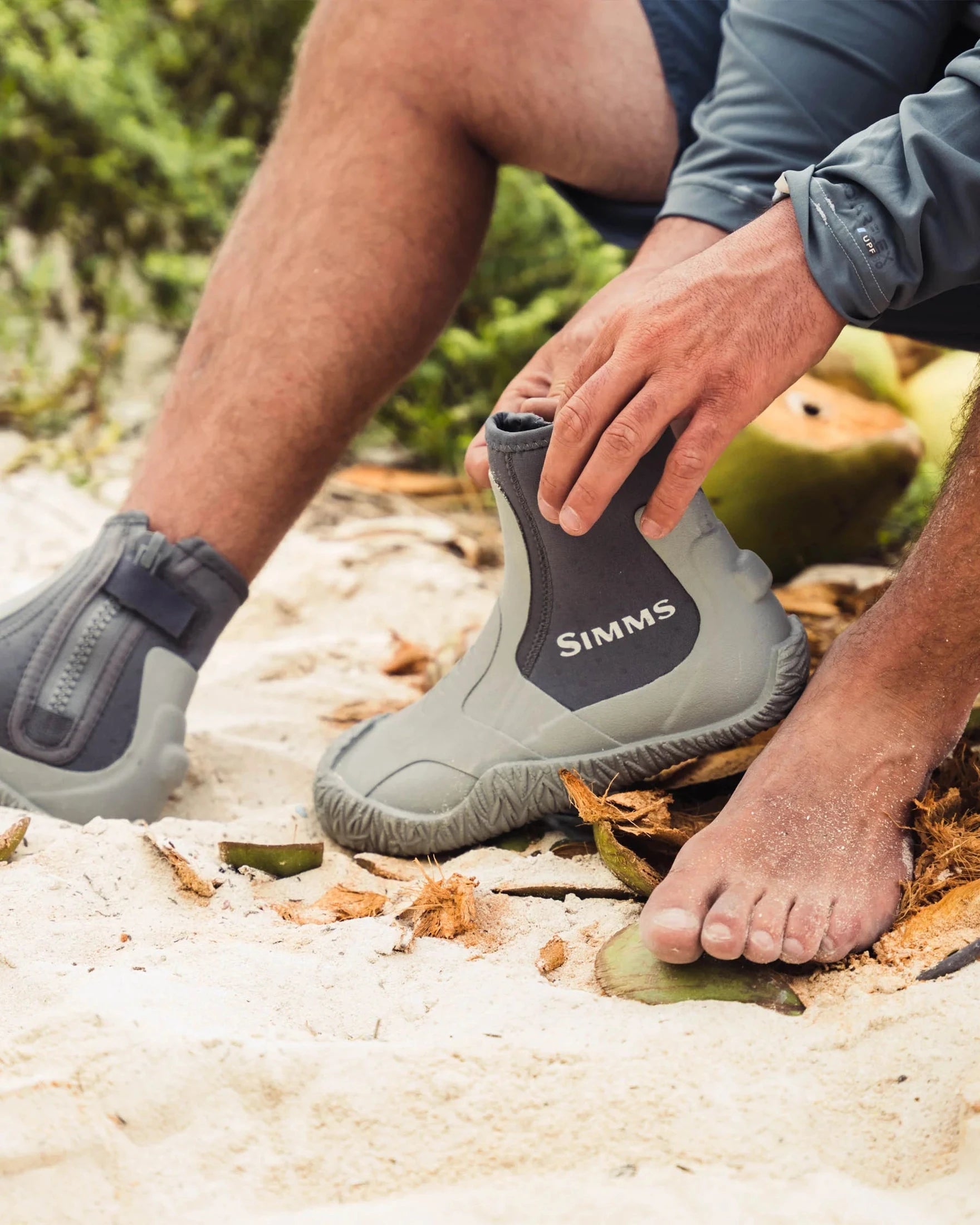 Simms Men's ZipIt II Flats Booties