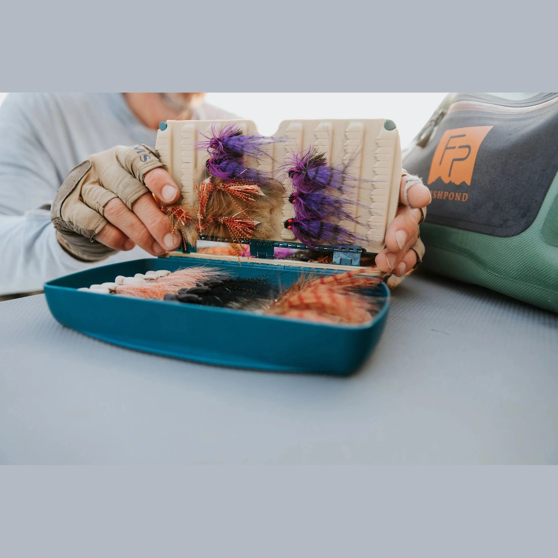 Tacky Pescador Leaflet - Large - Thumbnail 4